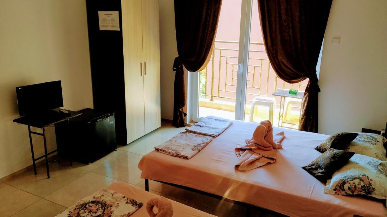 Dracena Guesthouse Ravda Ngoại thất bức ảnh