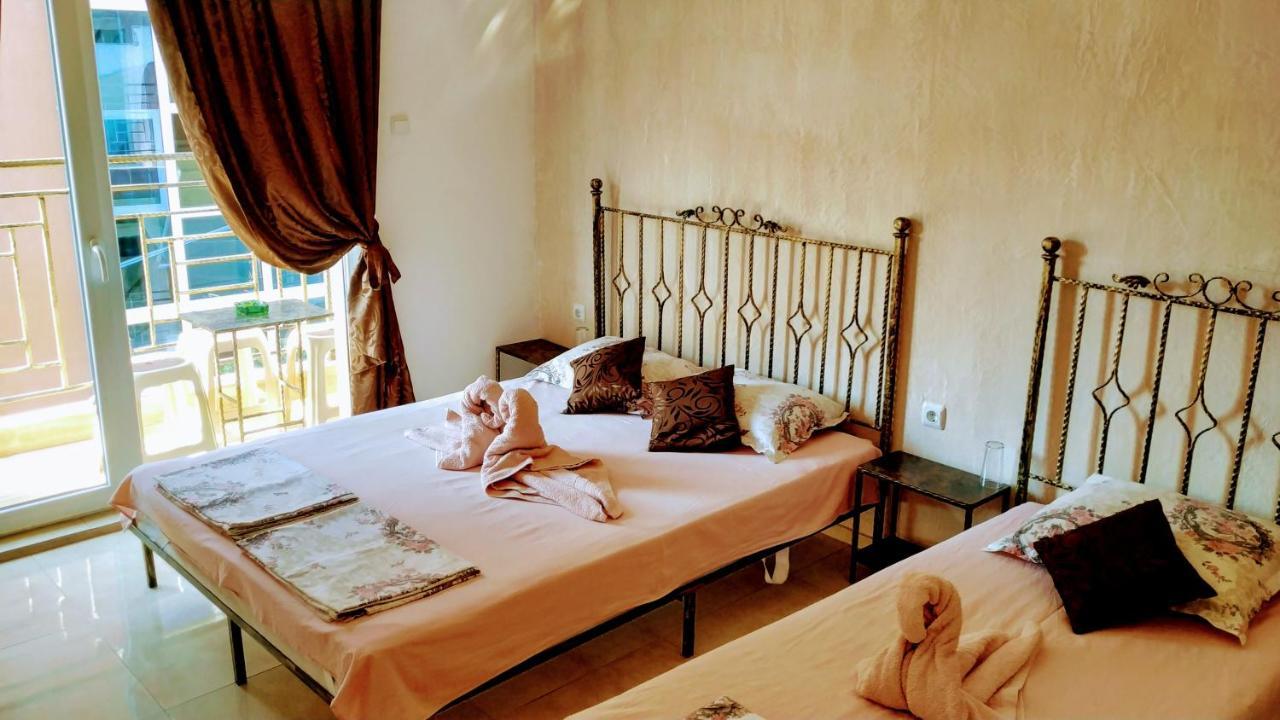Dracena Guesthouse Ravda Ngoại thất bức ảnh