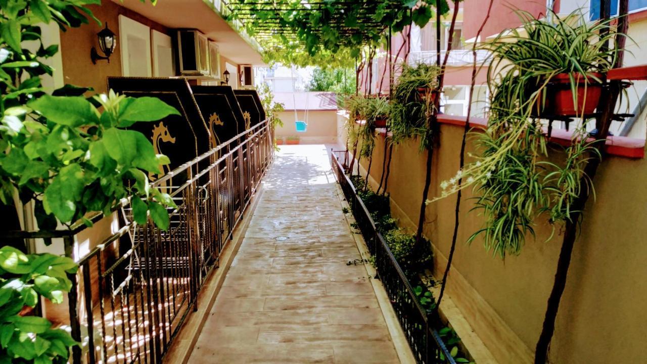 Dracena Guesthouse Ravda Ngoại thất bức ảnh