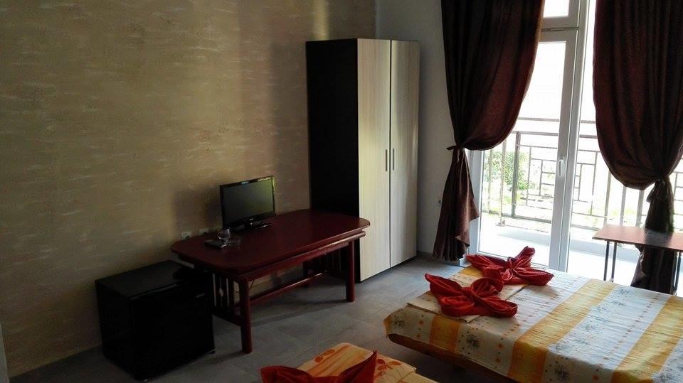 Dracena Guesthouse Ravda Ngoại thất bức ảnh