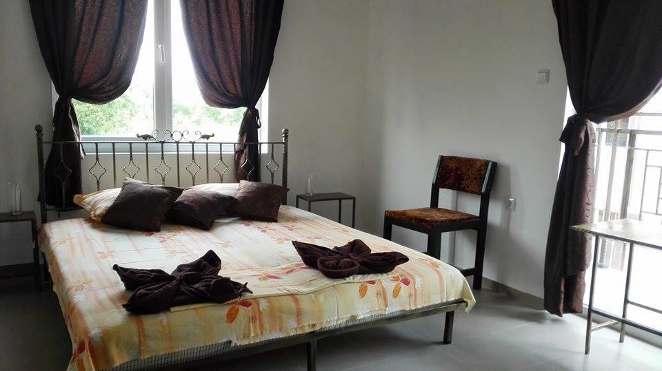 Dracena Guesthouse Ravda Ngoại thất bức ảnh