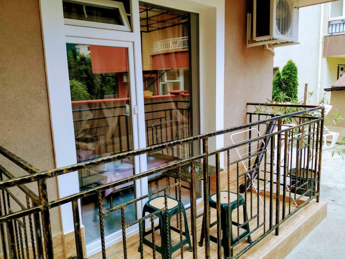 Dracena Guesthouse Ravda Ngoại thất bức ảnh